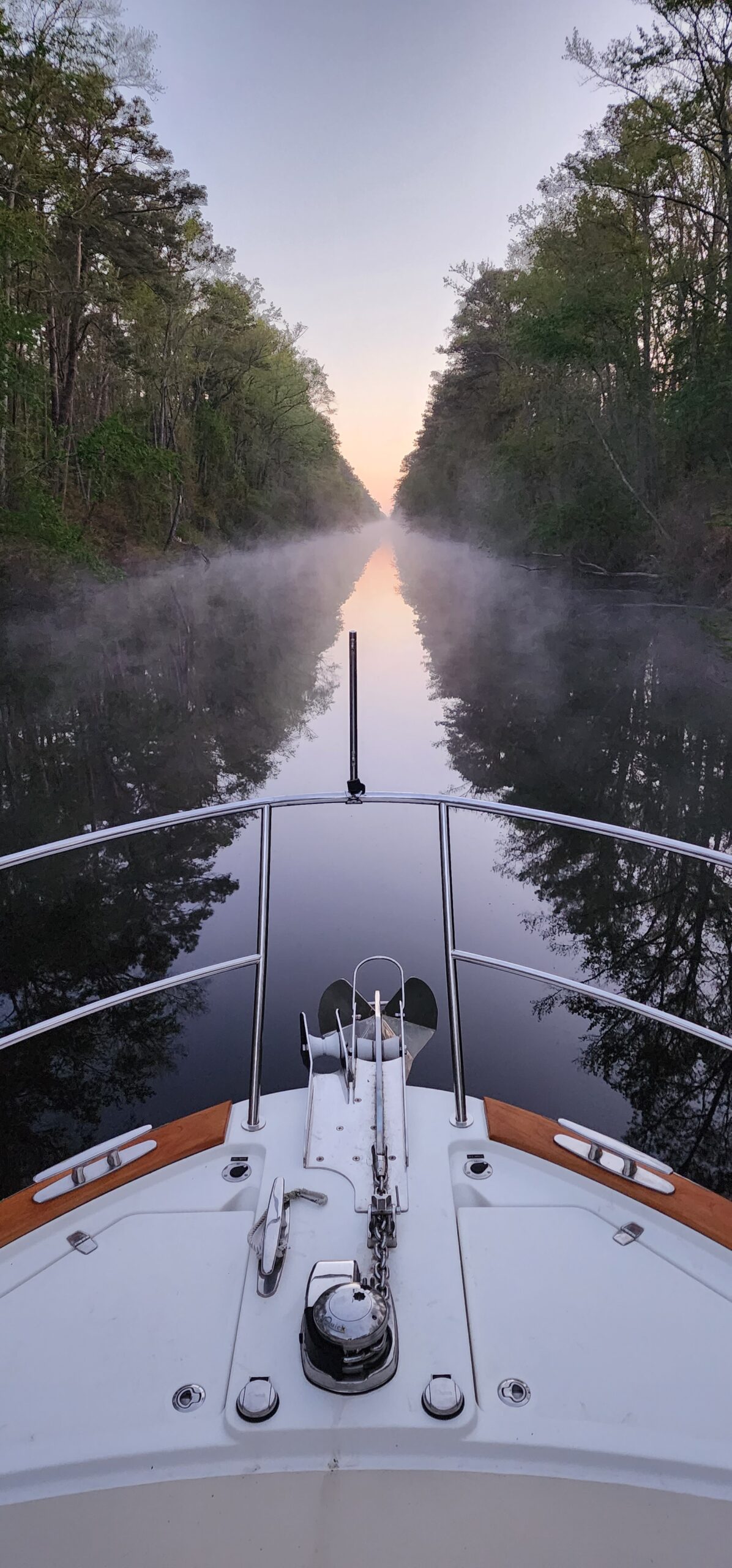 spring yacht deliveries like a sabre 45 salon express from tilghman island, md to hilton head, sc by professional delivery crew of Mathias Marine. Yacht deliveries, boat movers, sailboat movers, east coast, chesapeake bay, delivery captain, delivery crew